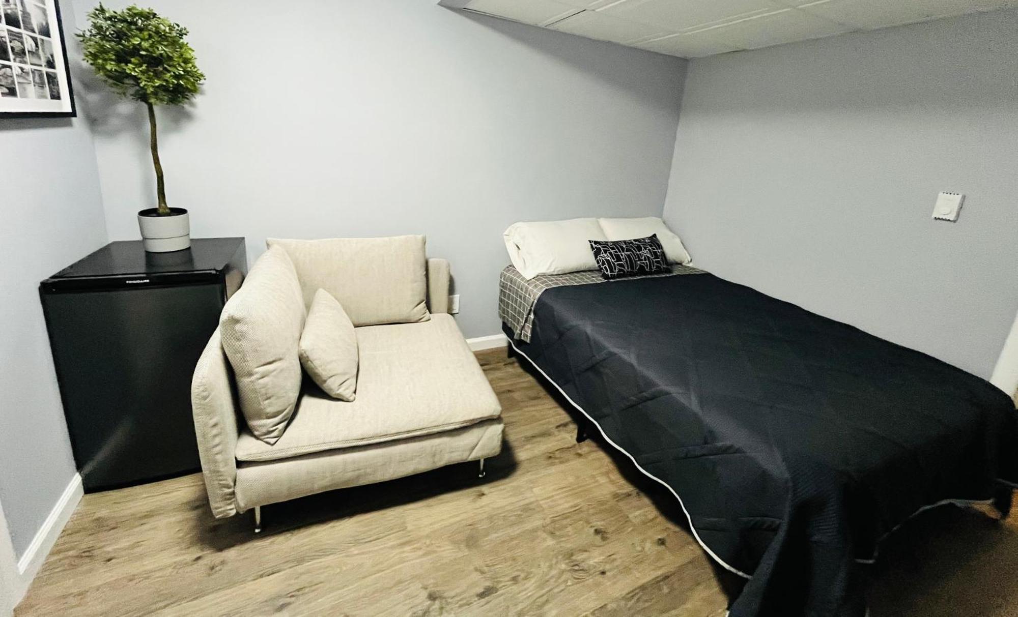 Cozy Close To New York *